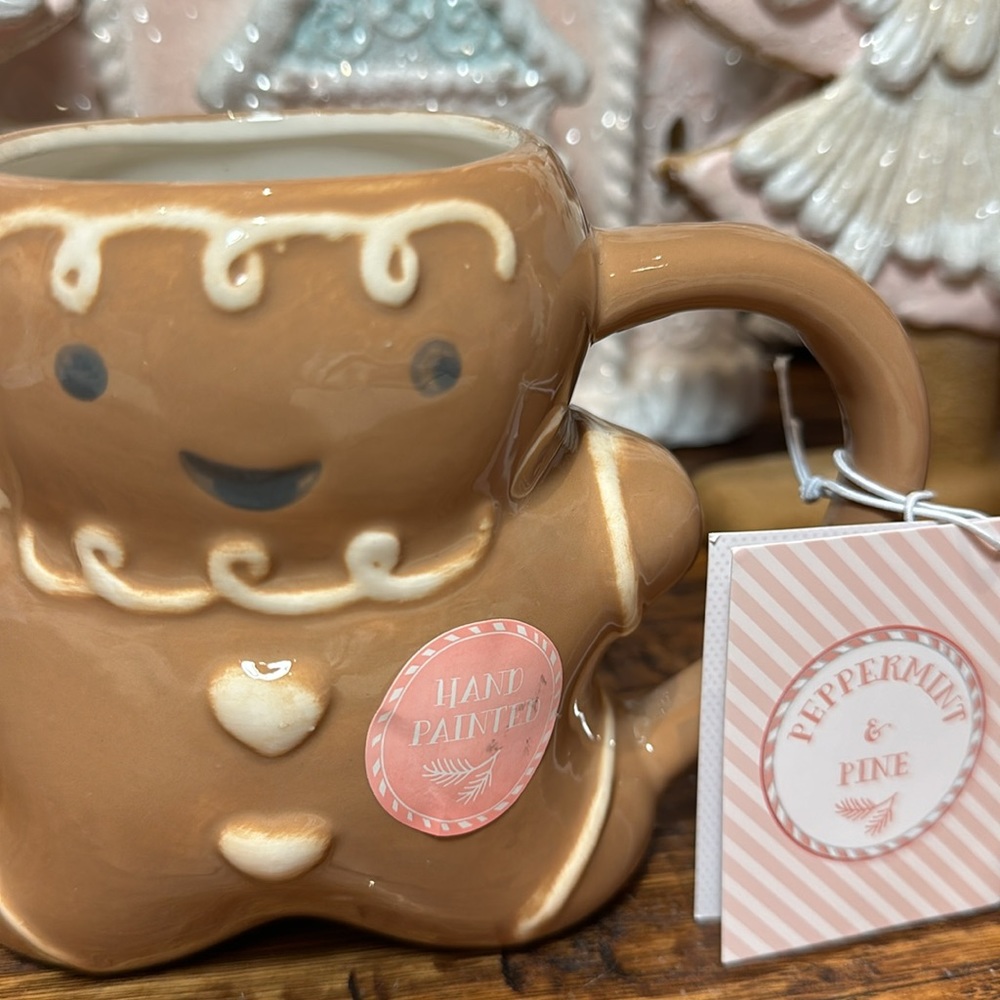 Gingerbread Mug - Picture 2 of 2